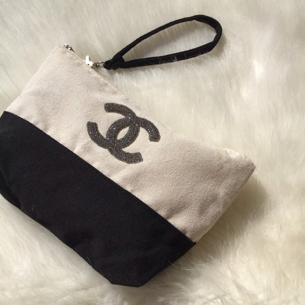 Designer-inspired detachable wristlet lightweight-canvas bag with crystal C logo